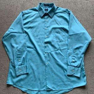 Men’s dress shirt